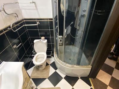 квартира за адресою Драгоманова вул., 40з