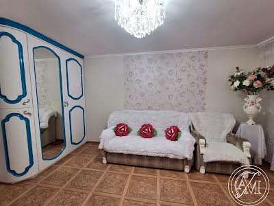 квартира по адресу Здолбуновская ул., 13