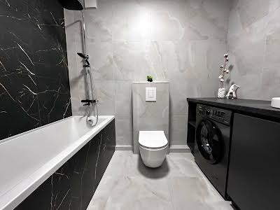 квартира за адресою смт. Слобожанське, Співдружності вул., 5