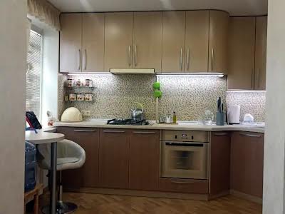 квартира по адресу Осенняя ул., 13
