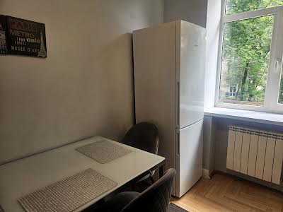 квартира за адресою Повітряних Сил просп. (Повітрофлотський), 25