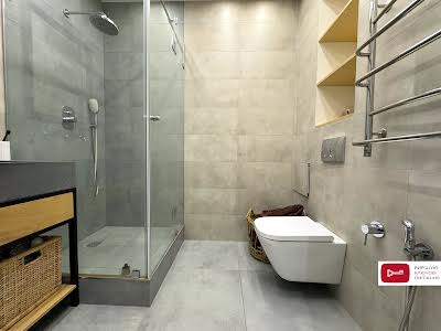 квартира за адресою Регенераторна вул., 4