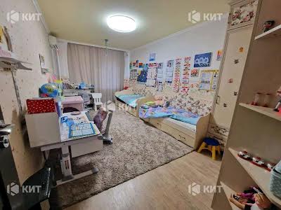 квартира по адресу Дружбы Народов ул., 228 А