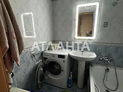 квартира за адресою Академіка Корольова вул., 114