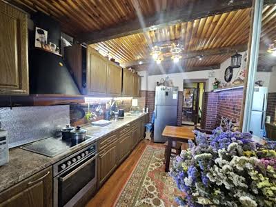 квартира по адресу Драгоманова ул., 44А