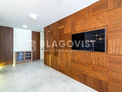 квартира по адресу Практичная ул., 2