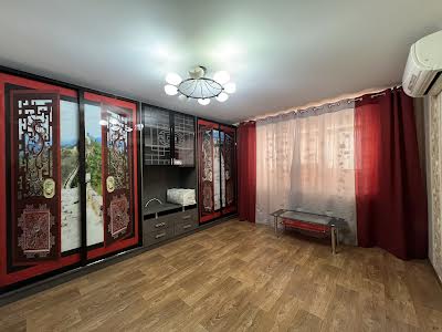квартира за адресою Садова, 9