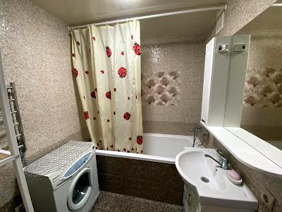 квартира за адресою Збройних Сил України вул. (Інтернаціоналістів), 35