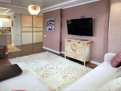 квартира за адресою Олени Пчілки вул., 6