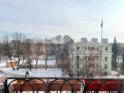 квартира за адресою Дмитра Яворницького просп. (Карла Маркса), 20