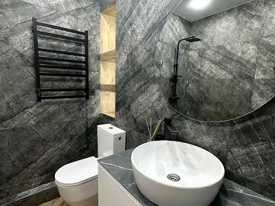 квартира за адресою Канатна вул., 122а