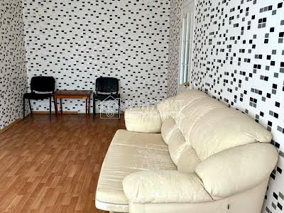квартира за адресою Шекспіра вул., 11