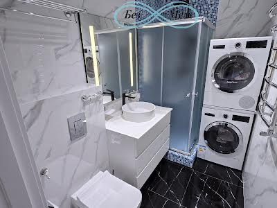 квартира за адресою Боголюбова вул., 44