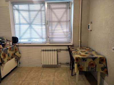квартира по адресу Композитора Лятошинского ул., 8