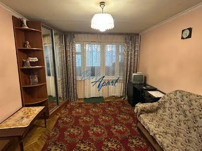 квартира за адресою Генерала Генадія Воробйова вул. (Курська), 10а