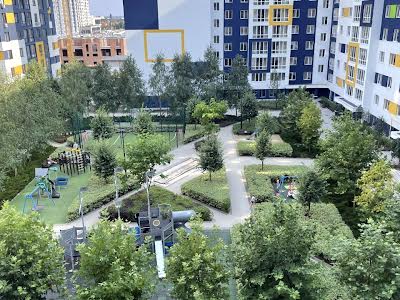 квартира за адресою Вишнева вул., 35