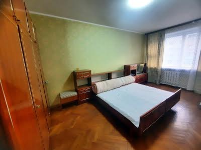 квартира за адресою Василя Тютюнника вул. (Анрі Барбюса), 5