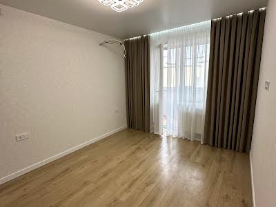 квартира по адресу Боголюбова ул., 27а