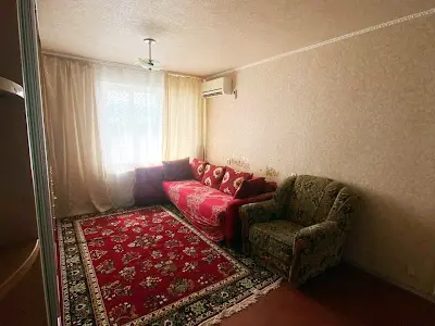 комната по адресу Менделєєва ул., 12