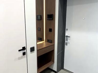 квартира по адресу Кучеревського бульв., 1