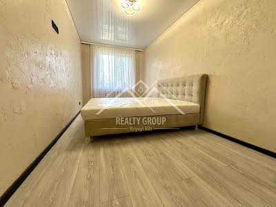 квартира за адресою Покровська вул. (Подбєльського), 25