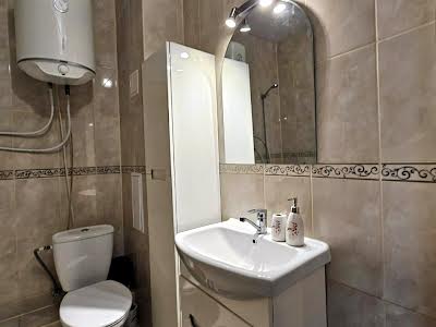 квартира по адресу Кондратюка Юрия ул., 5