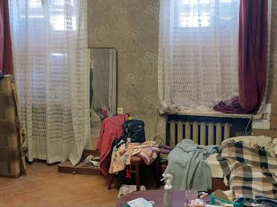 комерційна за адресою Ушинського пров., 8