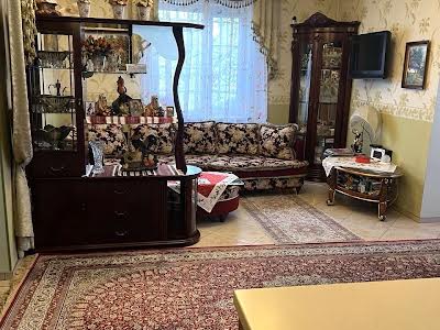 дом по адресу Просвещения ул.