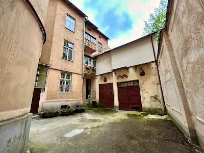 квартира за адресою Івана Рутковича вул. (), 4