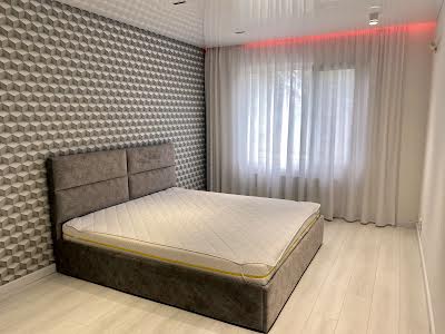 квартира за адресою Садова вул., 45-Б