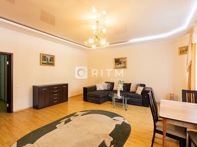 квартира по адресу Евгения Коновальца ул. (Щорса), 32Б