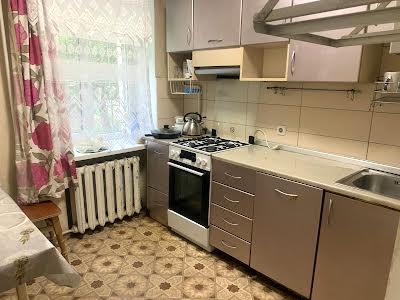 квартира за адресою Академіка Возіанова вул. (Академіка Карпинського), 8