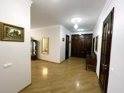 квартира за адресою Кловський узвіз, 5