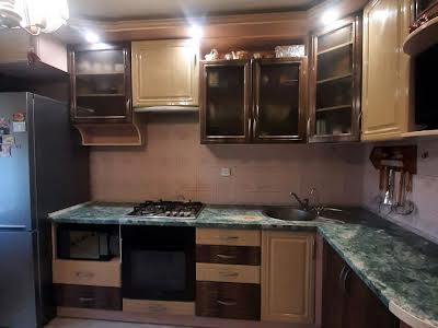 квартира по адресу Драгоманова ул., 5