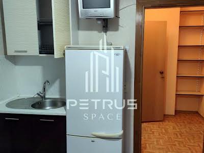 квартира за адресою Олени Пчілки вул., 2-Б