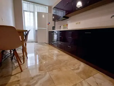 квартира за адресою Драгоманова вул., 2