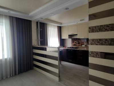 квартира по адресу Чорновола ул., 10