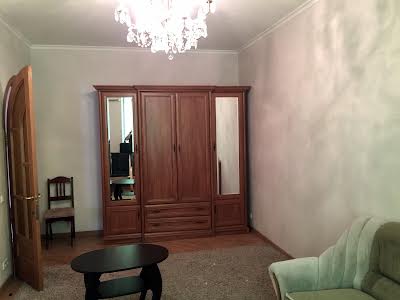 квартира по адресу вул. Тарасівська, 3
