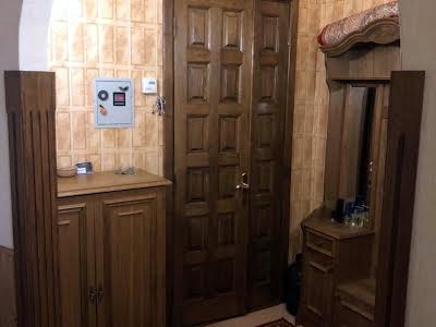 квартира за адресою Пастера вул., 10