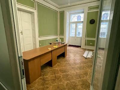 коммерческая по адресу Костюшко ул., 6