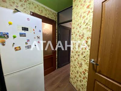 квартира за адресою Академіка Корольова вул., 68-А