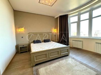 квартира за адресою Старонаводницька вул., 6-Б