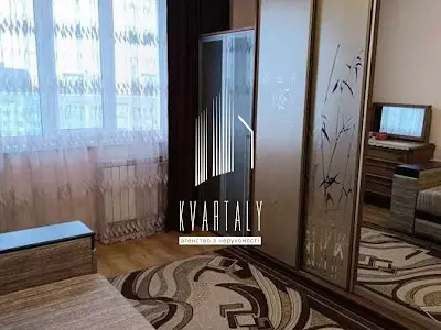 квартира за адресою Академіка Глушкова просп., 45