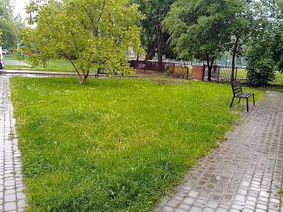 квартира за адресою Гната Хоткевича вул., 52/1