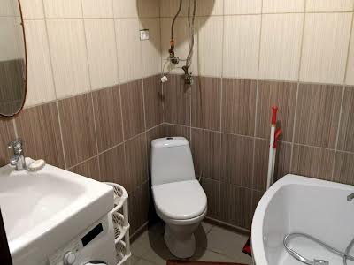 квартира за адресою Владислава Бувалкіна вул. (Бочарова Генерала), 61б