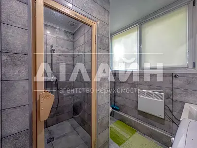 будинок за адресою Ракетна вул., 1