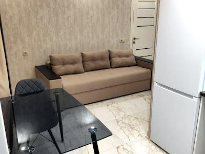 квартира по адресу Елены Телиги ул., 37Е