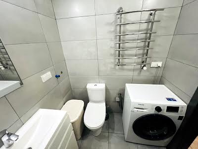 квартира за адресою Велика Кільцева вул., 9