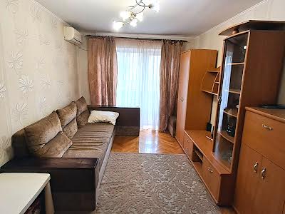 квартира по адресу Варненская ул., 18