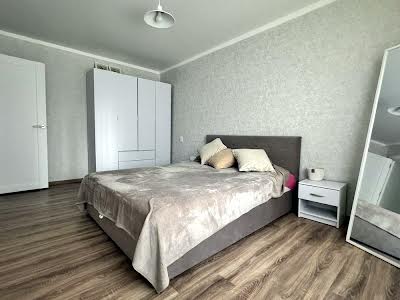 квартира за адресою Донецька вул., 53